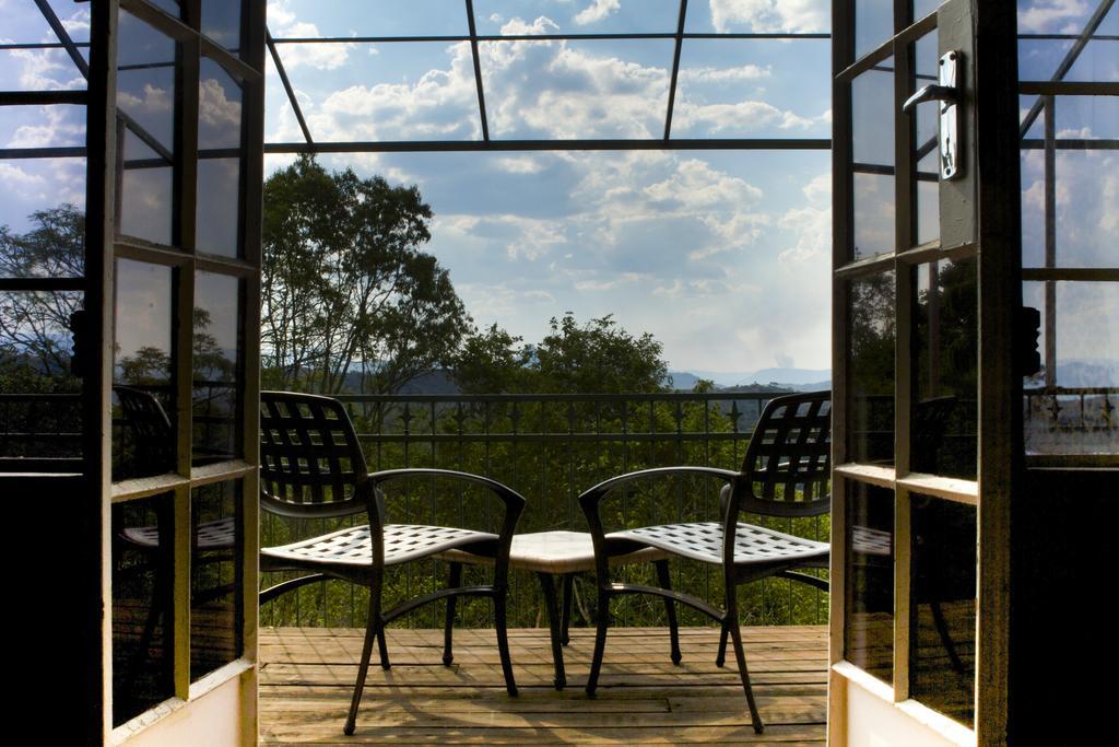 Bed and Breakfast Sunset Manor Mbombela Exterior foto