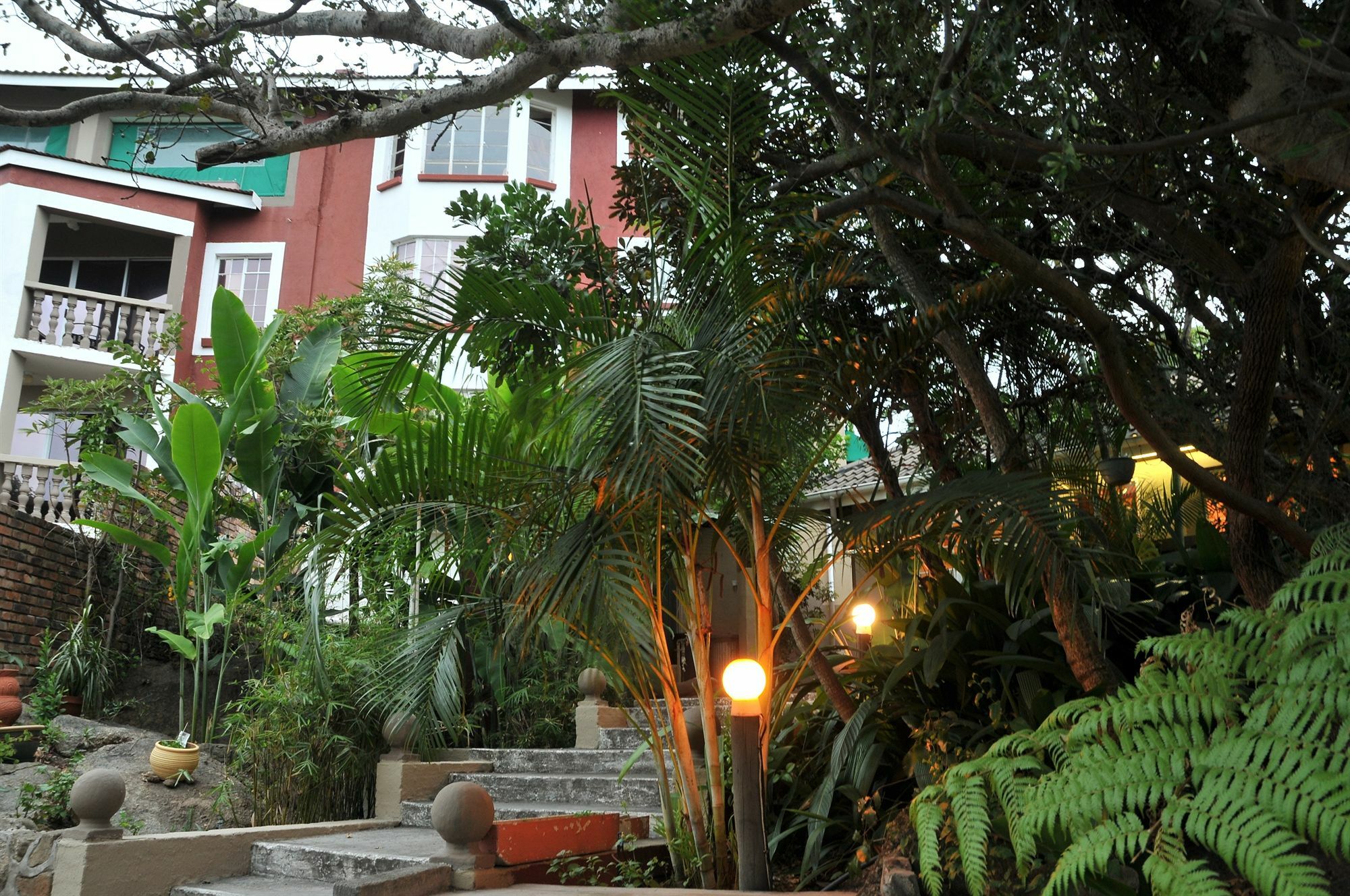 Bed and Breakfast Sunset Manor Mbombela Exterior foto